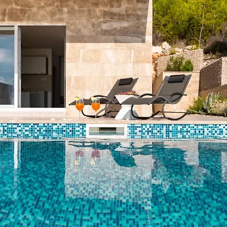 Korkyra Seashell Villa