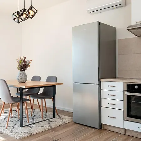 Willa Korkyra Seashell